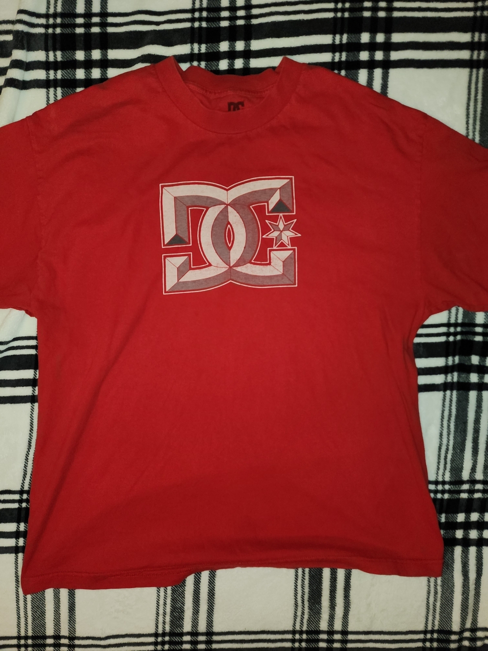 DC Red Crewneck T-Shirt with Printed Neck Logo